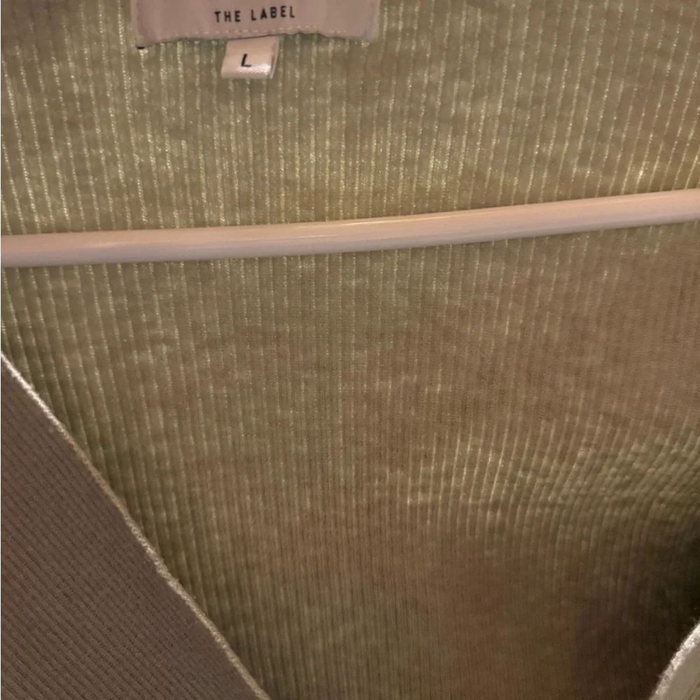Madison The Label - Elegant Wrap Sweater in Sage Green. BNWOT - Picture 4 of 4